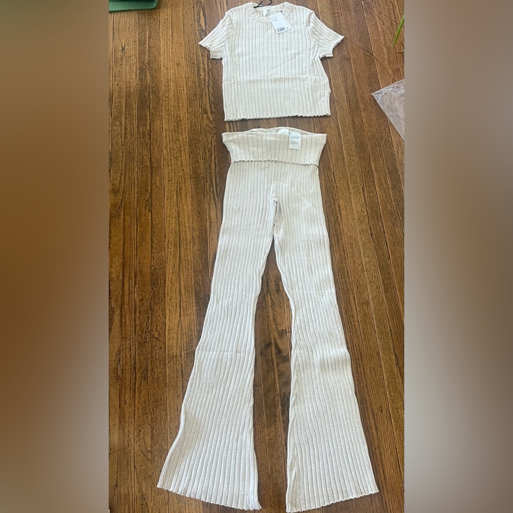 H&M Kids/Teens Matching 2-Piece Knit Set with Ribbed Tee and Foldover Pants